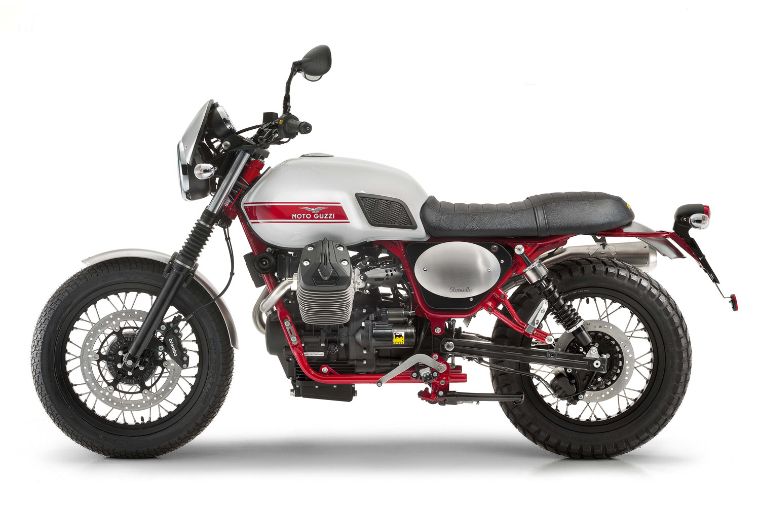 Moto modelo Stornello, color gris y rojo. Marca Motoguzzi