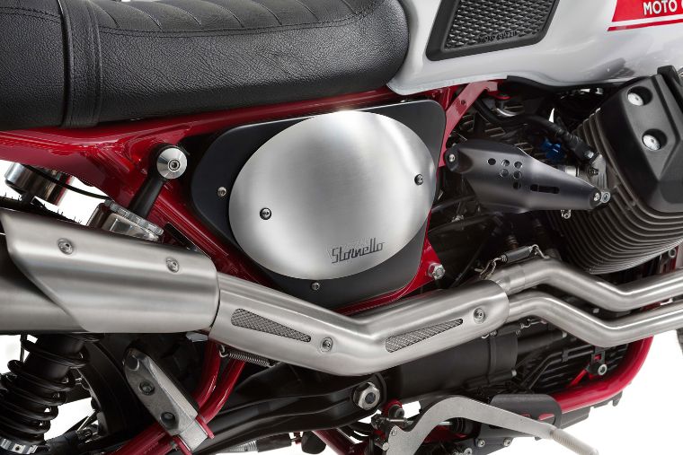 motor de moto guzzi stornello vista lateral